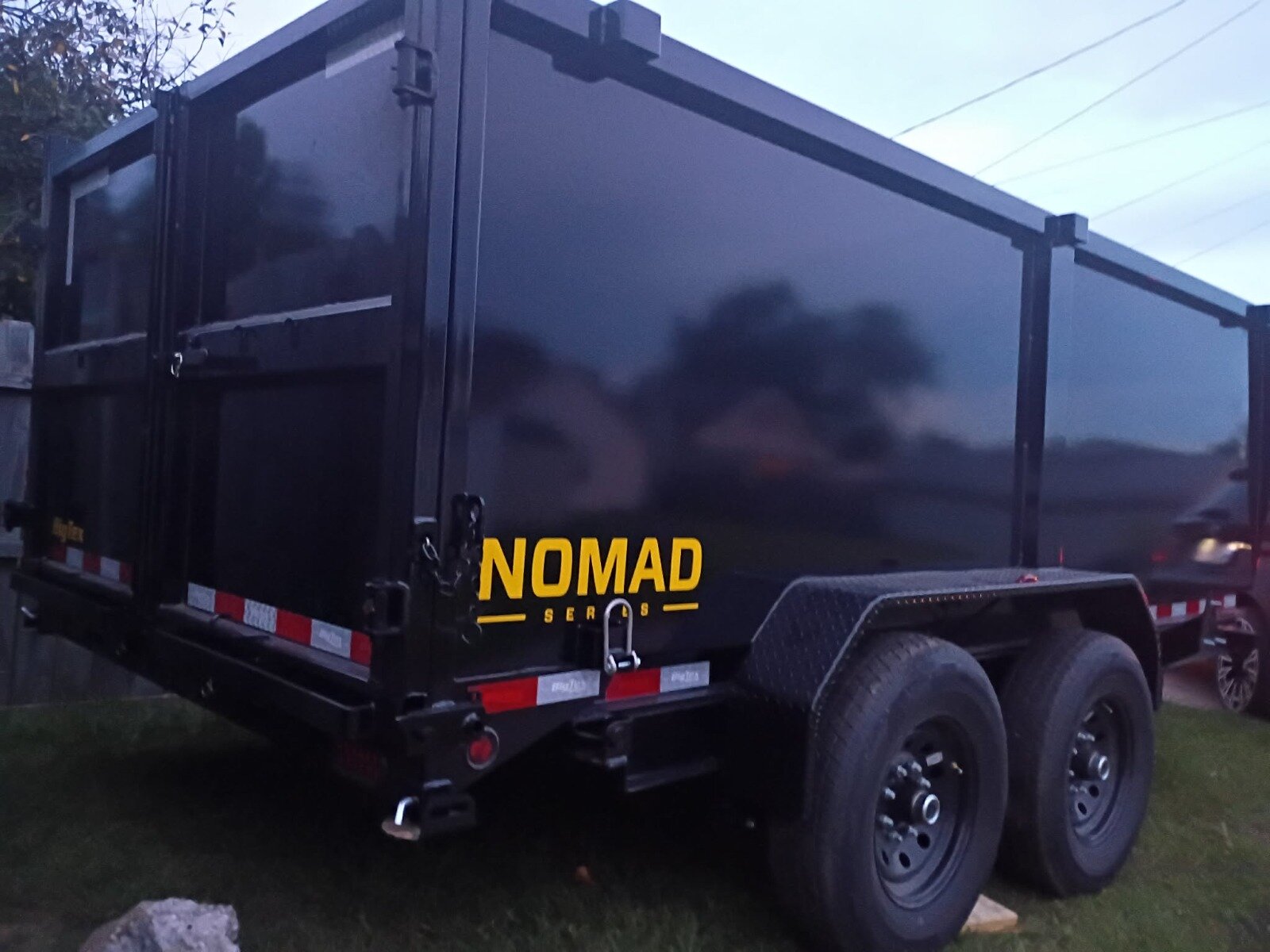 Big Willie dump trailer on location